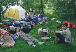 Youngsters camping - B2 First Speaking Part 2